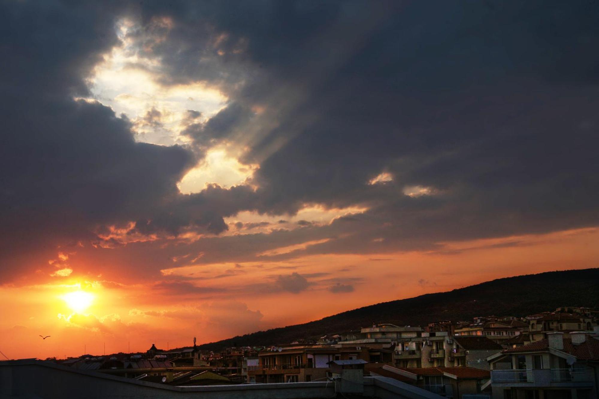 Jbh Hotel Sveti Vlas Exteriör bild