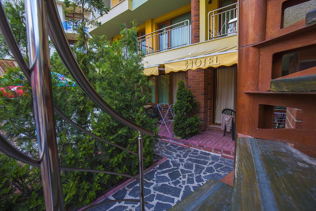 Jbh Hotel Sveti Vlas Exteriör bild