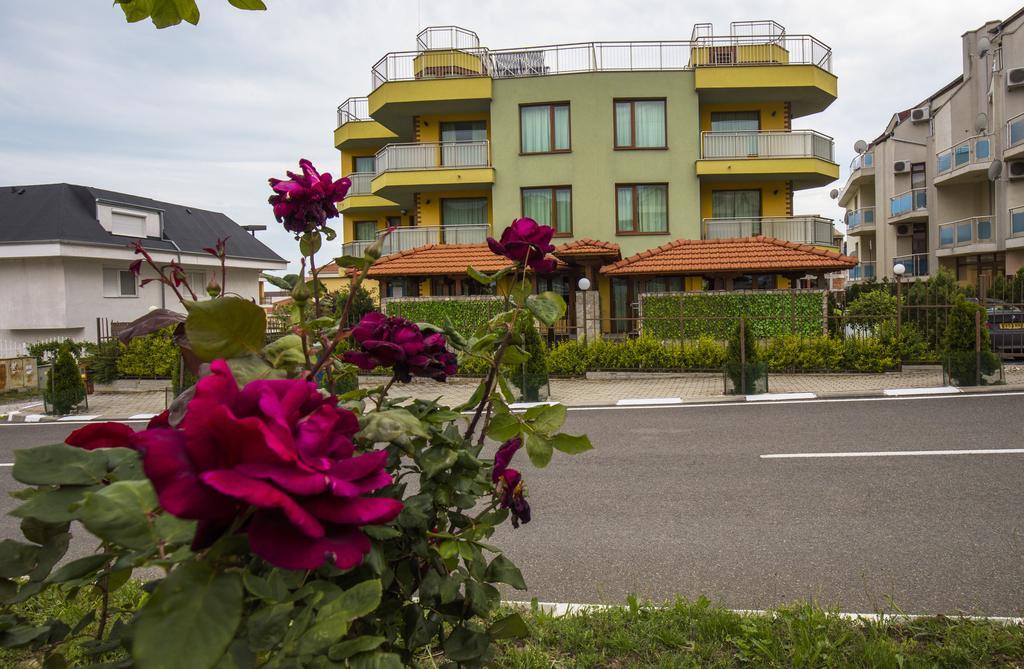 Jbh Hotel Sveti Vlas Exteriör bild